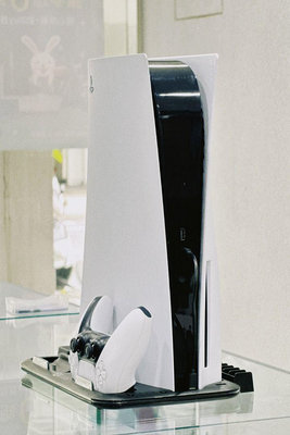 SONY PS5 主機 光碟機版 CFI-1218A 825G 含散熱底座＋耳機架 台東#156