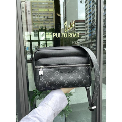 ❤️小艾精品 LV 路易威登 M30233 SAC MESSENGER OUTDOOR 郵差包 斜背包 男款 #