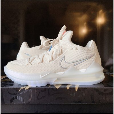 【正品】全新 Nike LeBron 17 Low EP 米黃 籃球 運動 CD5006-200潮鞋