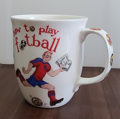 高級骨瓷杯 英國設計 足球運動款 (贈送杯勺)