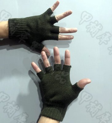 《甲補庫》高彈性草綠色/黑色毛線半指戰術手套/勤務手套/保暖好活動