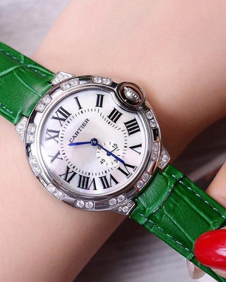 現貨直出 歐美購卡地亞手錶 藍氣球系列圓形鑲鑽腕錶兩針半真皮帶石英錶大錶盤貝殼面時裝手錶小秒針 明星大牌同款