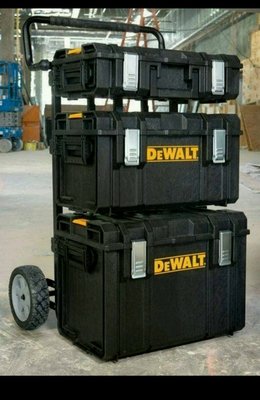 "工具醫院" 全新大全套3種DEWALT 得偉硬漢系列工具箱 收納箱(DS150+DS300+DS400)附推車