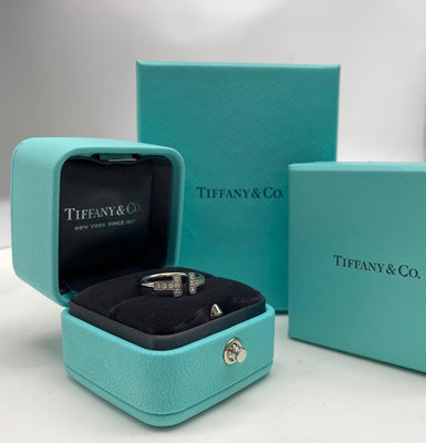 【哈極品】美品《Tiffany&amp;Co  18K白金 T-Wire 雙T 鑽石戒指》
