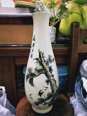 早期金門陶瓷松鶴花瓶/ 松鶴遐齡/高約40公分完整