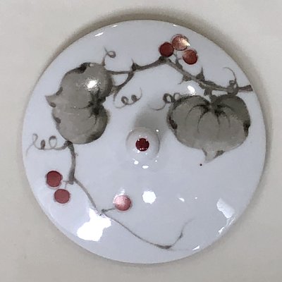 台灣早期老碗盤 — 杯蓋 葡萄