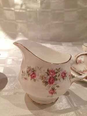 【達那莊園】英國製骨瓷器 Duchess 公爵夫人 June Bouquet 六月花束 下午茶咖啡  奶盅糖罐組