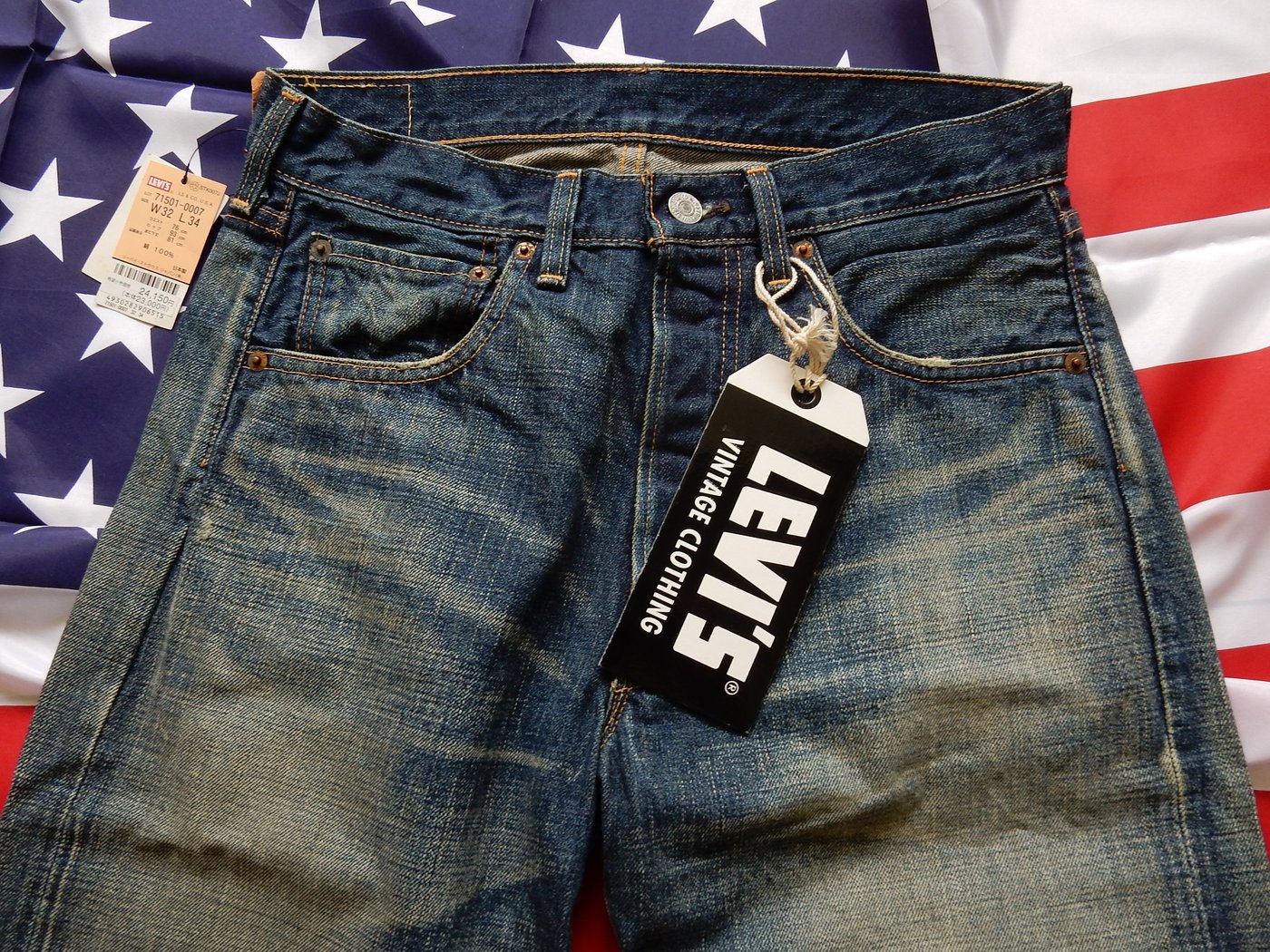 蒐藏出清LEVIS 501 71501-0007 日本製W32 L34 經典501牛仔褲刷色無破壞 