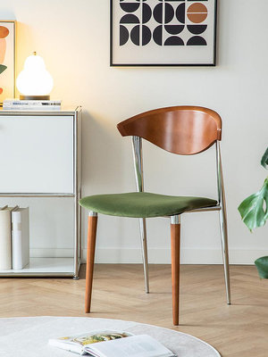 北歐實木餐椅中古設計師復古椅子代靠背家用咖啡廳餐桌凳子