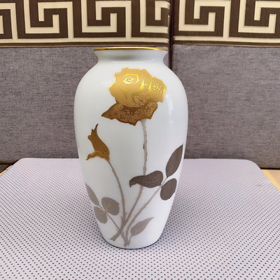 日本回流大倉陶園花瓶OKURA稀有品花瓶花器大倉陶園金灼花瓶