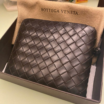 Bottega Veneta BV 經典 編織 牛皮 八卡 咖啡色 對折式 短夾 皮夾(已售)