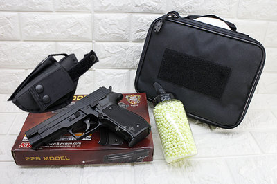 台南 武星級 KWC P226 手槍 空氣槍 黑 + 奶瓶 + 槍套 + 手槍袋 ( KA15 SIG MK25 BB槍