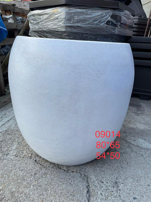 白色水磨石花器(54*50)
