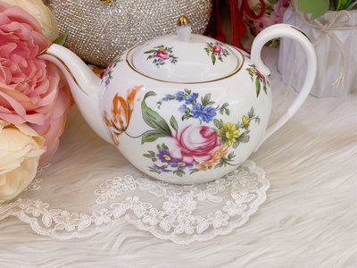 粉紅玫瑰精品屋～🌷歐式高檔玫瑰金邊茶壺🌷