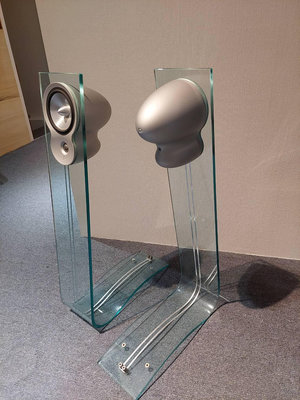 落地喇叭~英國 CELESTION 玻璃喇叭  聲音和時尚的結合 另有全新30000元
