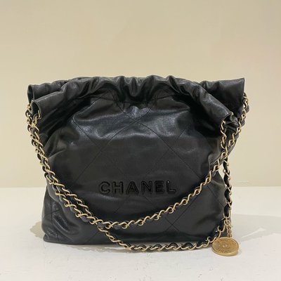 Chanel 22托特包 黑色 小款 黑釦《精品女王全新&amp;二手》