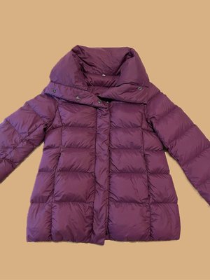 原價$4280專櫃品牌 MUJI無印良品 秋冬款 蓬鬆柔軟 超輕 羽絨 翻領 立領 修身 合身 長袖保暖外套 紫色