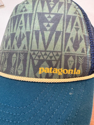[古着] Patagonia 圖騰鴨舌網帽