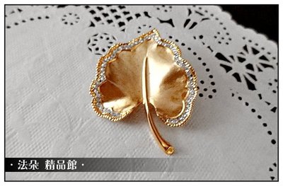 法朵。 獨家台灣。楓葉造型別針 *H8204* 胸針 別針 水鑽胸針/金色/珠寶捧花材料