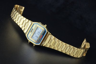 金色!復古風經典款非CASIO超值金屬錶帶冷光電子錶SKMEI