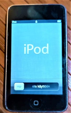 iPod touch 64GB ~ 裸機出售 ~ 可正常使用
