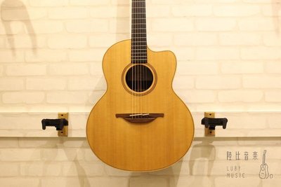 【陸比音樂．實體店】愛爾蘭手工琴 Lowden F32C 全單吉他(免費附贈七種配件, 享完善售後服務)