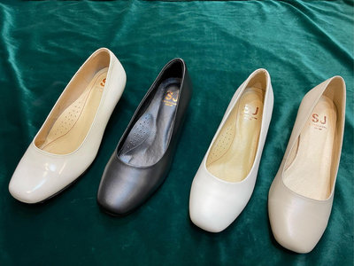 三輝皮鞋台灣製羊皮基本款素面方頭低跟鞋上班鞋，杏色/白色/漆皮白/黑色。零碼特價現貨MIT