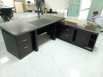 亞毅辦公家具 木製胡桃色辦公桌 高級木製主管桌 L型桌 側邊桌 全省配送一樓