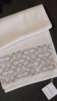 【小麥的店】全新COACH C LOGO 金蔥袖圍 純羊毛針織披巾圍巾(白色)