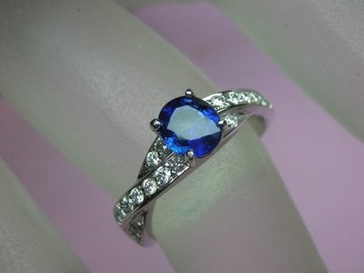 (雲凱珠寶部落格)1.06克拉天然藍寶石戒指，斯里蘭卡藍寶石，錫蘭