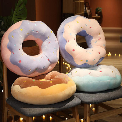 新款熱銷 可愛3d巧克力甜甜圈抱枕毛絨玩具辦公室午休腰靠枕坐墊趴睡枕 動漫星城周邊玩偶