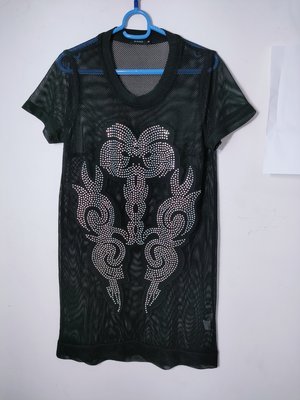 MOMA專櫃 閃亮水鑽 鏤空 彈性網眼 黑色 短袖洋裝 連身裙-小禮服