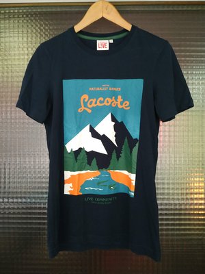 法國品牌 Lacoste Live 鱷魚牌深藍色原始高山圓領純棉短袖T恤(男)