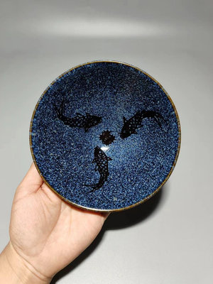 吉州窯藍釉魚紋盞，全美品，非常漂亮，品相如圖，有喜歡的朋友留-【店長收藏】10260