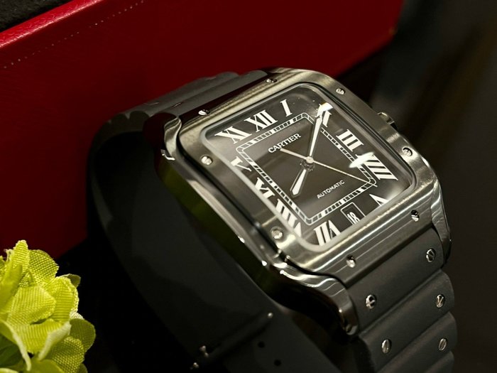ANGIE美麗遊樂園x香榭國際精品 CARTIER 卡地亞 SANTOS DE 黑色錶盤錶帶 WSSA0039