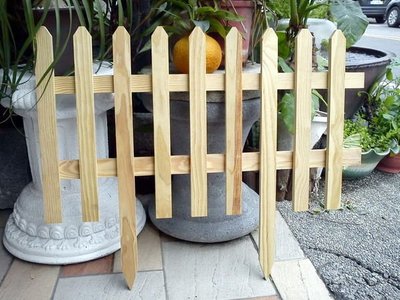 【路卡傢飾～園藝造景】 花園南方松地插籬笆 (大組)  柵欄 竹籬笆 裝飾品、圍籬