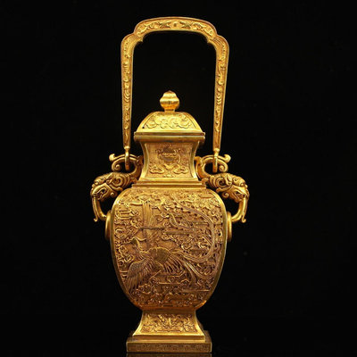 珍藏收老純銅純手工打造高浮雕鎏金提梁花瓶一個一個重2700克 帶提把高34厘米 寬 舊藏 古玩 收藏飾品【卧龙之地】61408