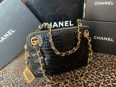 Chanel 20cm黑色鱷魚老包