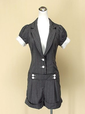 貞新 S&amp;R 莎蕾 灰色條紋v領短袖棉質連身褲工作褲短褲F號(47300)