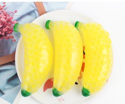 【夜市王】軟膠香蕉 香蕉珠子29元