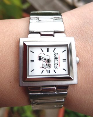【卡漫迷】 六折出清 史奴比 橫式 長方形 手錶 ㊣版 史努比 男錶 女錶 Snoopy 不鏽鋼 鐵錶 鋼錶