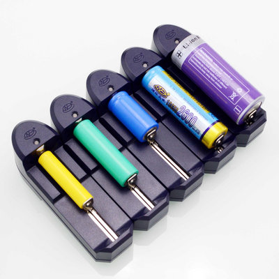 電池充電器環高18650鋰電池充電器26650強光手電筒充電器3.7V 4.2V座充