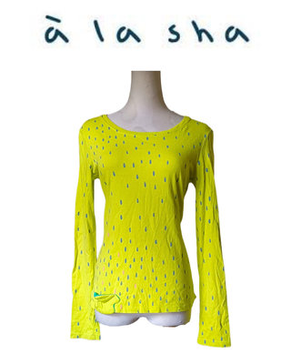 都會名牌~【a la sha】可愛綠色雨滴圖案 芥末黃點點童趣風棉衫~