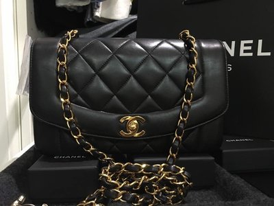 Chanel Vintage 黛妃包（sold out)