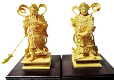 金剛砂陶土精雕佛像 迦藍與韋駝護法(木色盒裝、二尊一組) 台灣本土雕塑家作品，採人工雕塑繪製