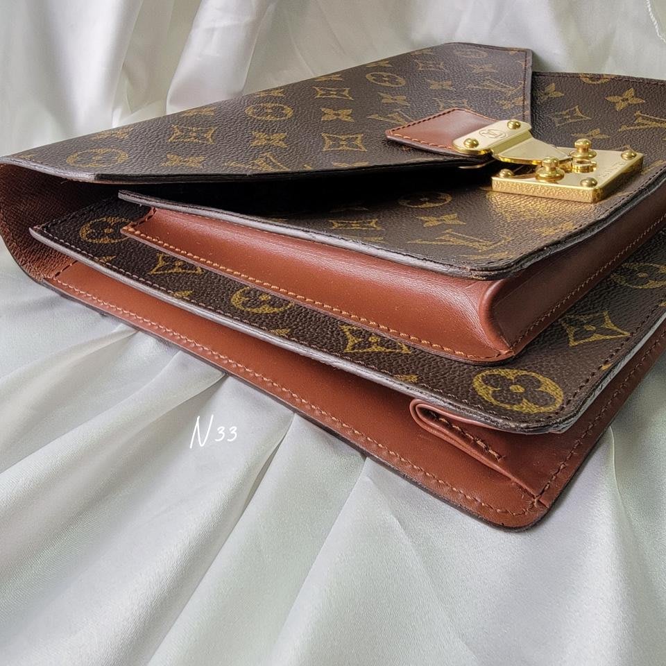 LOUIS VUITTON Vintage Monogram Monceau 26 (M51185) in 2023