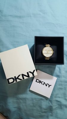 代售 全新 DKNY 專櫃 個性腕錶 NY4977 滿天星晶鑽系列 皮帶金款 手錶