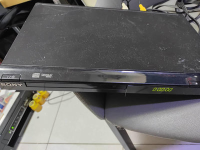 SONY DVP-SR200P DVD影音播放機 可正常播放 按鍵輕微不靈敏 當零件機 +400附遙控器