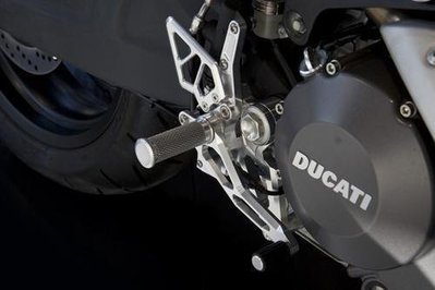 DNS部品 日本 AELLA Ducati Monster 796 1100 EVO 全可調式 腳踏後移 4段可調