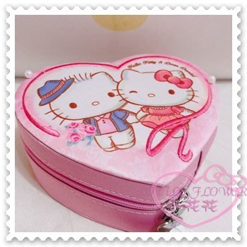 ♥小花花日本精品♥Hello Kitty Daniel丹尼爾珠寶盒首飾盒飾品盒心型粉色站姿粉色日本限定11303800